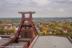 Kolenmijn en industriecomplex Zeche Zollverein - De schachttoren van schacht 12 is het icoon van het kolenmijn en industriecomplex Zollverein in Essen. De eerste schacht van Zeche Zollverein werd...