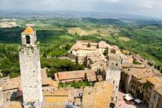 Historisch centrum San Gimignano - Historisch centrum van San Gimignano: De oudste toren van de stad is de 51 meter hoge Torre Rognosa. Door de eeuwen heen...