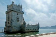 Toren van Belém - De Toren van Belém is het belangrijkste bouwwerk in manuelstijl in Portugal. De toren werd gebouwd in de periode 1515-1521. De...