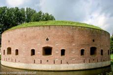 Defence Line of Amsterdam - Defence Line of Amsterdam: The round Tower Fort on the Ossenmarkt (Ox Market) in the small town of Weesp is surrounded by a moat. The...