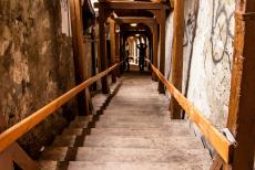 Oude stad van Bern - In de oude stad van Bern voert de Fricktreppe naar het lager gelegen stadsdeel van Bern. De houten Fricktreppe ligt dichtbij de...