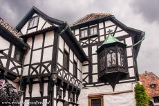 Wartburg Castle - Wartburg Castle: The 15th century oriel of the Vogtei, the bailiff's offices. The Vogtei is a part of the Vorburg (bailey), situated in the...