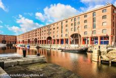 Liverpool - maritieme handelsstad - Liverpool - maritieme handelsstad: Albert Dock. Liverpool heeft een belangrijke rol gespeeld in de ontwikkeling en bouw van scheepsdokken,...