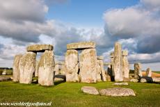 Stonehenge - The Sarsen Trilithons of Stonehenge, each trilithon consists of a pair of gigantic standing stones capped by a massive horizontal lintel,...