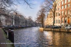 Canal Ring Area of Amsterdam - Seventeenth-century Canal ring area of Amsterdam: The Golden Bend in the Herengracht. The canal houses along the Golden Bend are a symbol of...