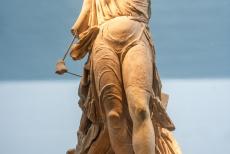 Archeologisch Olympia - Het beeld van Nike van Paionios bevindt zich in het Archeologisch Museum van Olympia, het is 2.12 meter hoog en werd gebeeldhouwd in marmer...