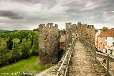 Kasteel en stadsmuren van Conwy - Kastelen en stadsmuren van King Edward in Gwynedd: De muren van de stad Conwy en kasteel Conwy. Kasteel Conwy vormt met de stadsmuren van...