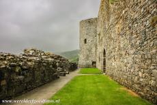 Kasteel Harlech - De kastelen en stadsmuren van King Edward in Gwynedd: De Prison Tower deed dienst als de gevangenis van kasteel Harlech. In de 18de en 19de...