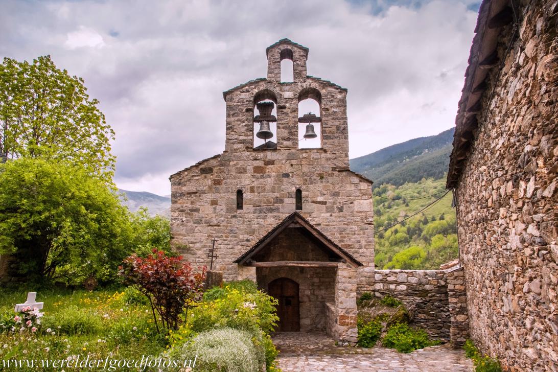 Catalan Romanesque Churches of Vall de Boí - The Church of Santa Maria de Cardet is situated at the entrance to the Vall de Boí. Santa Maria de Cardet is situated above... Catalan Romanesque Churches of Vall de Boí - The Church of Santa Maria de Cardet is situated at the entrance to the Vall de Boí. Santa Maria de Cardet is situated above...