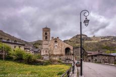 Catalan Romanesque Churches of Vall de Boí - The La Nativitat de la Mare de Déu de Durro has been extended and renovated several times. Little of its original appearance... Catalan Romanesque Churches of Vall de Boí - The La Nativitat de la Mare de Déu de Durro has been extended and renovated several times. Little of its original appearance...