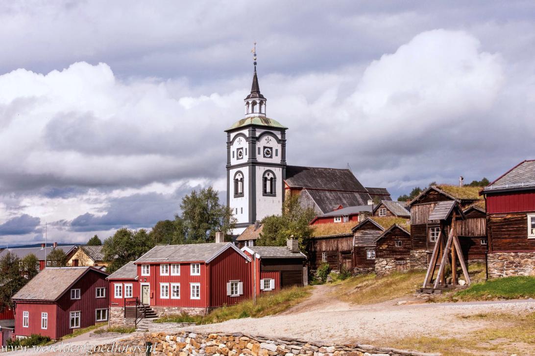 Røros Mining Town - The wooden houses and church of the Røros Mining Town. Copper ore was found in the Røros Mountains in 1644. Røros was founded... Røros Mining Town - The wooden houses and church of the Røros Mining Town. Copper ore was found in the Røros Mountains in 1644. Røros was founded...
