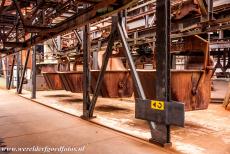 Völklingen Ironworks - Völklingen Ironworks: The monorail cars ran along the top platform, situated 28 metres above ground level. The monorail cars filled the six...