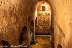 Oude stad van Cáceres - Oude stad van Cáceres: Het 12de eeuwse waterreservoir uit de periode van de Almohaden. Het waterreservoir is een van de...