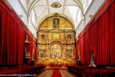 Oude stad van Salamanca - Oude stad van Salamanca: De kapel van de oude Universiteit van Salamanca werd gebouwd in de periode 1761-1767. Het altaarstuk is met wit en...
