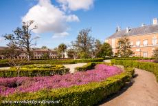 Aranjuez Cultural Landscape - Aranjuez Cultural Landscape: The Parterre Garden in the Royal Gardens, in the background the Palace of Aranjuez. The French...