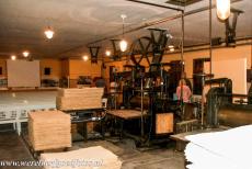 Houtpulp en kartonfabriek van Verla - De historische machines van de houtpulp en kartonfabriek van Verla zijn bewaard gebleven. Het hoofdproduct van Verla was wit karton, het...