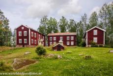 Gedecoreerde boerderijen van Hälsingland - De gedecoreerde boerderijen van Hälsingland behoren tot een lange traditie van houtbouw in Zweden. De boerderijen weerspiegelen de welvaart...
