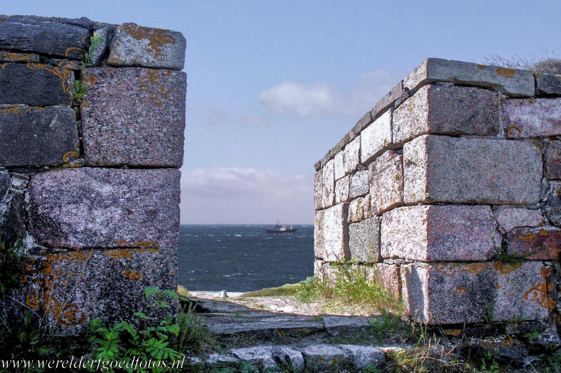 Fortress of Suomenlinna - Fortress of Suomenlinna: The ramparts of Suomenlinna were constructed in the 18th century. Most of the fortifications are still intact. The... Fortress of Suomenlinna - Fortress of Suomenlinna: The ramparts of Suomenlinna were constructed in the 18th century. Most of the fortifications are still intact. The...