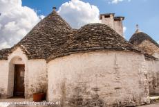 Trulli van Alberobello - Trulli van Alberobello: Trulli zijn kleine huizen met conische daken, ze werden gebouwd zonder gebruik van metselspecie, de stenen van de muren en...