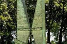 Geodetische boog van Struve - Een monument in Tartu ter herdenking van een meetpunt van de Geodetische boog van Struve. Friedrich von Struve was de initiatiefnemer van het...