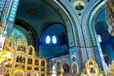 Historisch centrum van Riga - Historisch centrum van Riga: Het interieur van de Russisch-orthodoxe kathedraal van Riga. De kathedraal staat bekend om haar talloze...