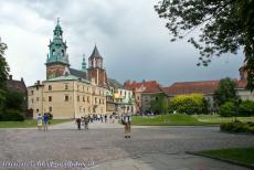 Historisch centrum van Kraków - Historisch centrum van Kraków: De kathedraal op de Wawel werd gebouwd in gotische stijl. In de kathedraal op de Wawel werden de...