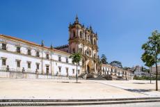 Klooster van Alcobaça - Het klooster van Alcobaça werd gesticht door Afonso Henriques, de eerste Portugese koning. Het klooster werd gebouwd in de...