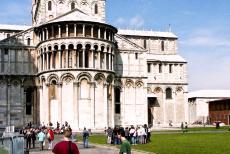 Piazza del Duomo, Pisa - Piazza del Duomo in Pisa: The east side of Pisa Cathedral. The cathedral was built of white and grey marble, the façade has several...