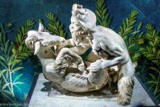 Archeologische sites van Pompeii en Herculaneum - Archeologische opgravingen van Pompeii, Herculaneum en Torre Annunziata: Een beeld van de god Pan, dat in 1752 werd gevonden in de Villa dei...