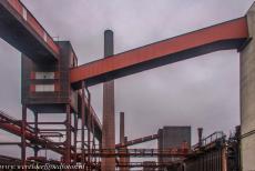 Zollverein Coal Mine Industrial Complex in Essen - Zollverein Coal Mine Industrial Complex in Essen:&nbsp;The buildings are connected by an extensive network of conveyor bridges...