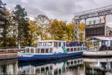 The Four Lifts on the Canal du Centre - The Four Lifts on the Canal du Centre in Belgium: The hydraulic boat lift 2 at Houdeng-Aimeries. Since 2002, operation of the boat lifts...
