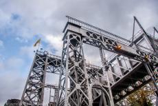 The Four Lifts on the Canal du Centre - The Four Lifts on the Canal du Centre: Lift no. 2 at Houdeng-Aimeries. The boat lifts are double, consisting of two mobile caissons, each...