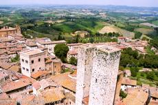 Historisch centrum San Gimignano - Historisch centrum van San Gimignano: San Gimignano lag aan een belangrijke bedevaarts- en handelsroute, hierdoor was San Gimignano...