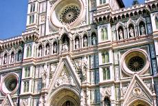 Historisch centrum van Florence - Historisch centrum van Florence: De Dom van Florence werd gewijd aan Santa Maria del Fiore, de Heilige Maria van de Bloem. De... Historisch centrum van Florence - Historisch centrum van Florence: De Dom van Florence werd gewijd aan Santa Maria del Fiore, de Heilige Maria van de Bloem. De...