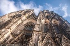 Dom van Keulen - Dom van Keulen: Met onderbrekingen duurde de bouw van de K&ouml;lner Dom 632 jaar! De bouw duurde van&nbsp;1248&nbsp;tot 1880, doordat de...
