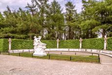 Slot Sanssouci in Potsdam - Paleizen en parken van Potsdam en Berlijn: De laatste rustplaats van Frederik de Grote&nbsp;bij zijn geliefde&nbsp;Sanssouci. Frederik de Grote...