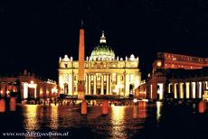 Historisch centrum van Rome - Historisch centrum van Rome: Vaticaanstad met de Sint-Pietersbasiliek bij nacht. Voor de Sint-Pietersbasiliek, of kortweg Sint-Pieter, staat...