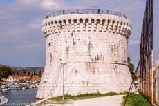 Historische stad Trogir - Historische stad Trogir: De St. Marcustoren werd in 1470 gebouwd in renaissance stijl. De toren werd gebouwd, toen de stad Trogir deel...
