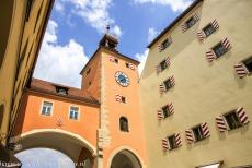 Oude stad van Regensburg met Stadtamhof - Oude stad van Regensburg met Stadtamhof: De Br&uuml;ckentorturm is de enige nog&nbsp;overgebleven torenpoort van Regensburg.&nbsp;De torenpoort...