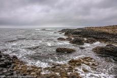 Giant's Causeway en Causeway kust - Giant's Causeway en Causeway Coast: De Grand Causeway is het meest indrukwekkende deel van de Giant's Causeway....