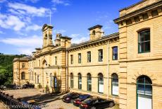 Saltaire, a Victorian model village - Salts Mill is&nbsp;the&nbsp;former textile factory&nbsp;of&nbsp;the workers' village Saltaire. Saltaire was founded by the owner of the Salts...