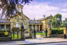 Saltaire, a Victorian model village - Saltaire: The former Salt Grammar School. The building is nowadays part of the Saltaire Shipley College. The school is located on Victoria Road,...
