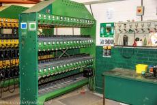 Industrieel landschap van Blaenavon - Industrieel landschap Blaenavon: De moderne ruimte, waar de mijnlampen werden opgeslagen. Iedere mijnwerker had een eigen identificatienummer, dat...