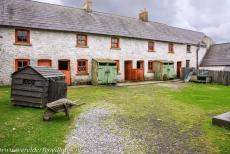 Industrieel landschap van Blaenavon - Industrieel landschap Blaenavon: Niet ver van de Big Pit vandaan staan de&nbsp;arbeidershuisjes voor de werknemers van de&nbsp;ijzersmelterijen in...