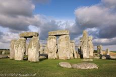 Stonehenge - Stonehenge, Avebury en bijbehorende plaatsen: De vijf Sarsen Trilithons van Stonehenge. Elke trilithon bestaat uit twee staande stenen...
