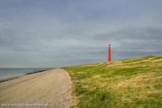Nederlandse deel van de Waddenzee - Waddenzee: Vuurtoren de Lange Jaap kijkt uit over de Waddenzee bij Den Helder, de vuurtoren werd in 1877 gebouwd van...