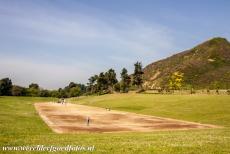 Archeologisch Olympia - Archeologisch Olympia: Het stadion van de eerste Olympische Spelen dateert uit de 5de eeuw v.Chr. De baan in het stadion van Olympia...