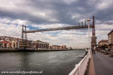 Vizcaya Bridge - During the Spanish Civil War, the upper section of the Vizcaya Bridge was dynamited. From his house in Portugalete, the engineer Alberto Palacio,...