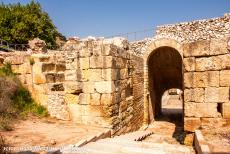 Archeologisch Tarraco - Archeologisch ensemble van Tarraco: De ingang naar de arena van het Romeins amfitheater van Tarraco, de huidige stad Tarragona. Een groot...