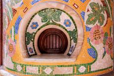 Barcelona, Art Nouveau - Palau de la Música Catalana in Barcelona: Zelfs het loket van het Palau de la Música Catalana is rijk... Barcelona, Art Nouveau - Palau de la Música Catalana in Barcelona: Zelfs het loket van het Palau de la Música Catalana is rijk...